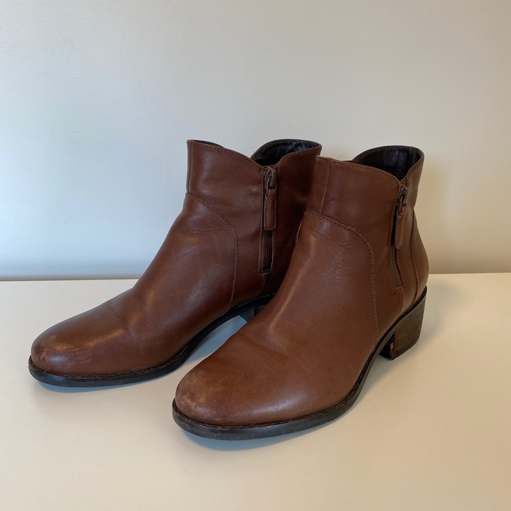 Cole Haan Lyla Waterproof Bootie Brown 6